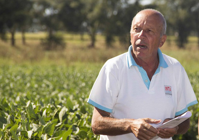 Luis Ventimiglia: "la microbiología agrícola tiene mucho que ofrecer al sistema"