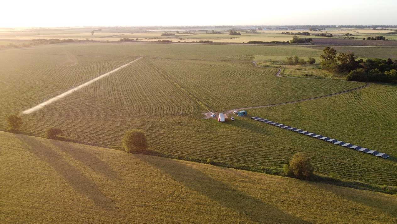 Lanzan un sistema de riego solar agrícola de grandes extensiones